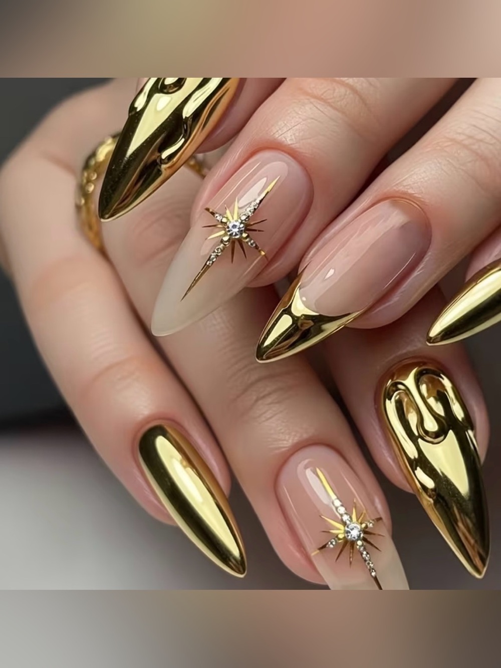 Luxury Gold Accent Stiletto Nail Set - Nude & Gold